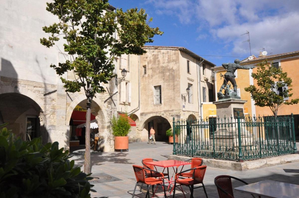 Vivez Lunel-Clim-Wifi Fibre-Parking Prive-Patio T2 吕内尔 外观 照片